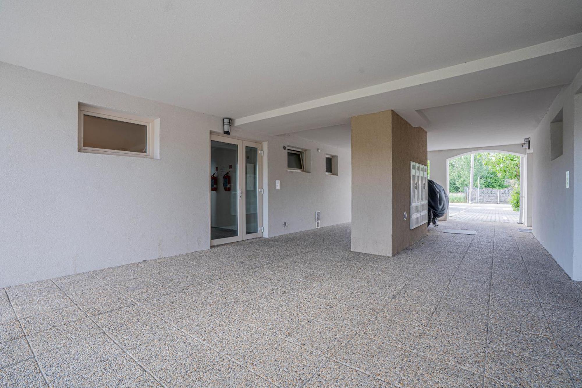 Karina Apartman Apartment ดูนาจสก้า สเตรด้า ภายนอก รูปภาพ